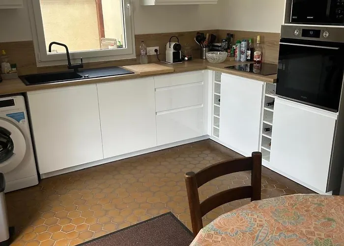 Maison Familiale En Bord De *